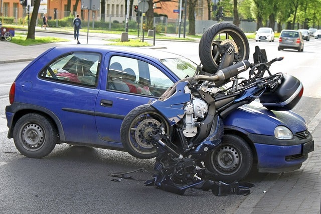 daños materiales qualitas motos